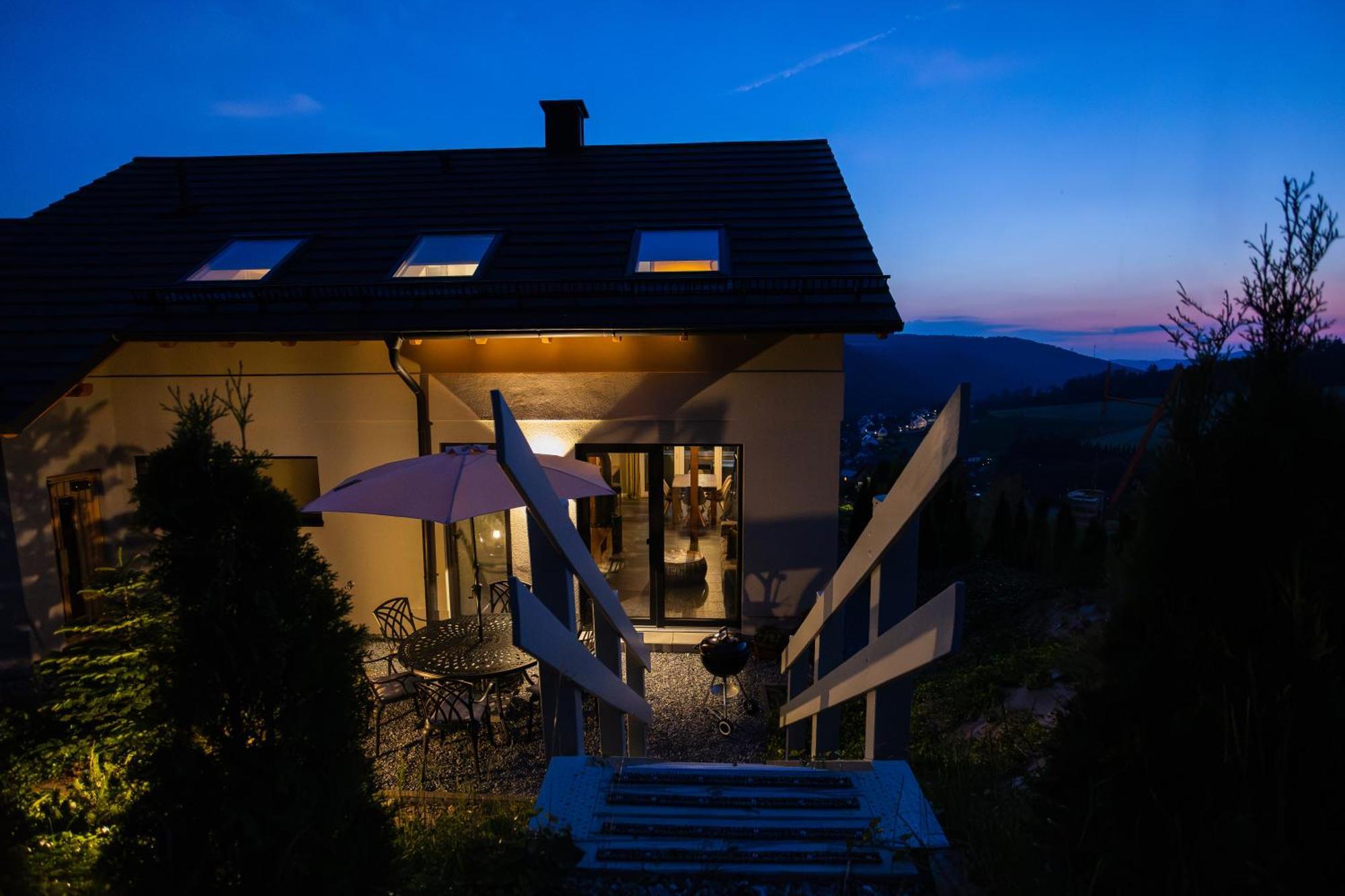 Sauerland Chalets - "Die Chalets Am Bergelchen" Winterberg Exterior photo