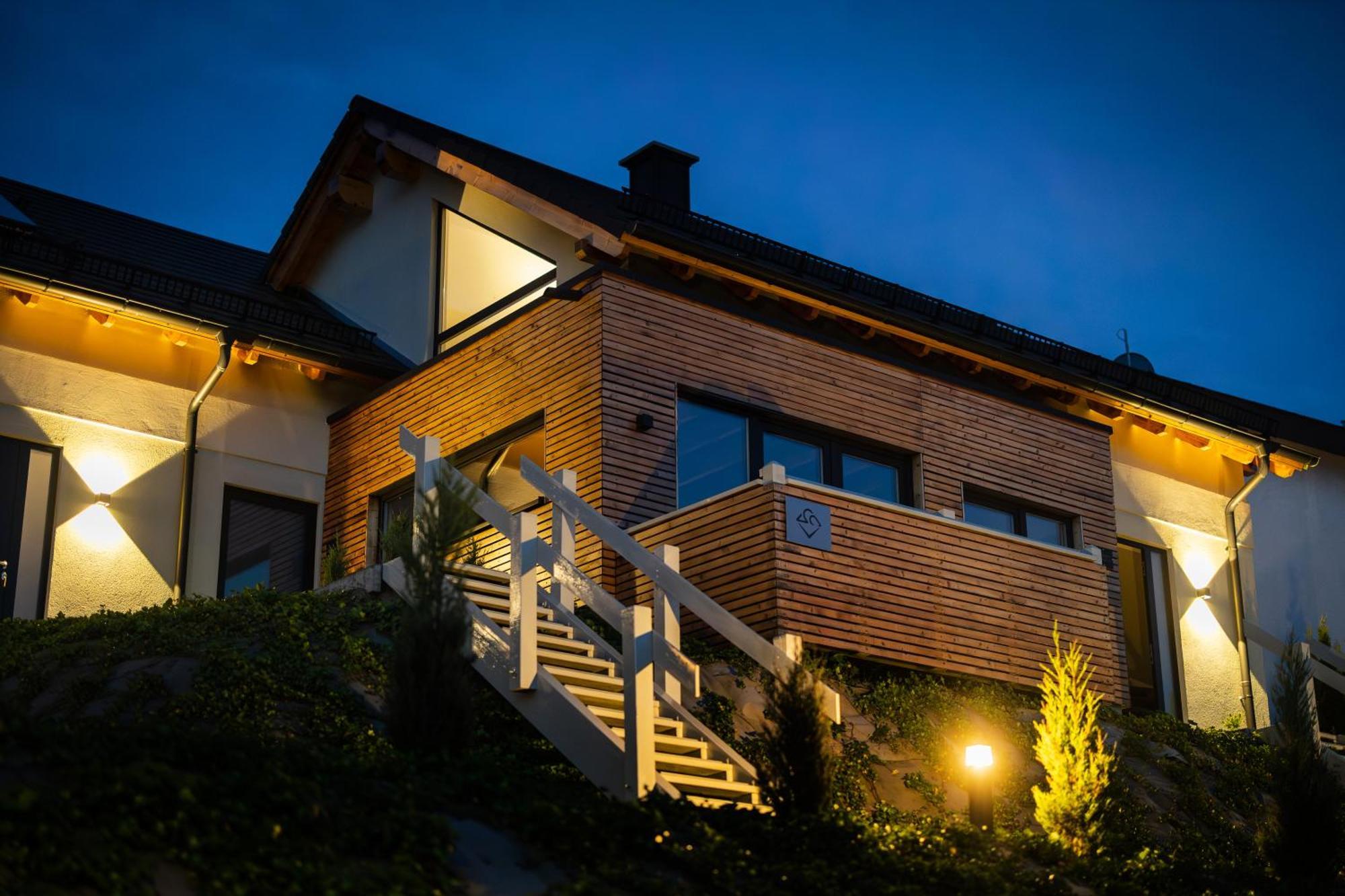 Sauerland Chalets - "Die Chalets Am Bergelchen" Winterberg Exterior photo